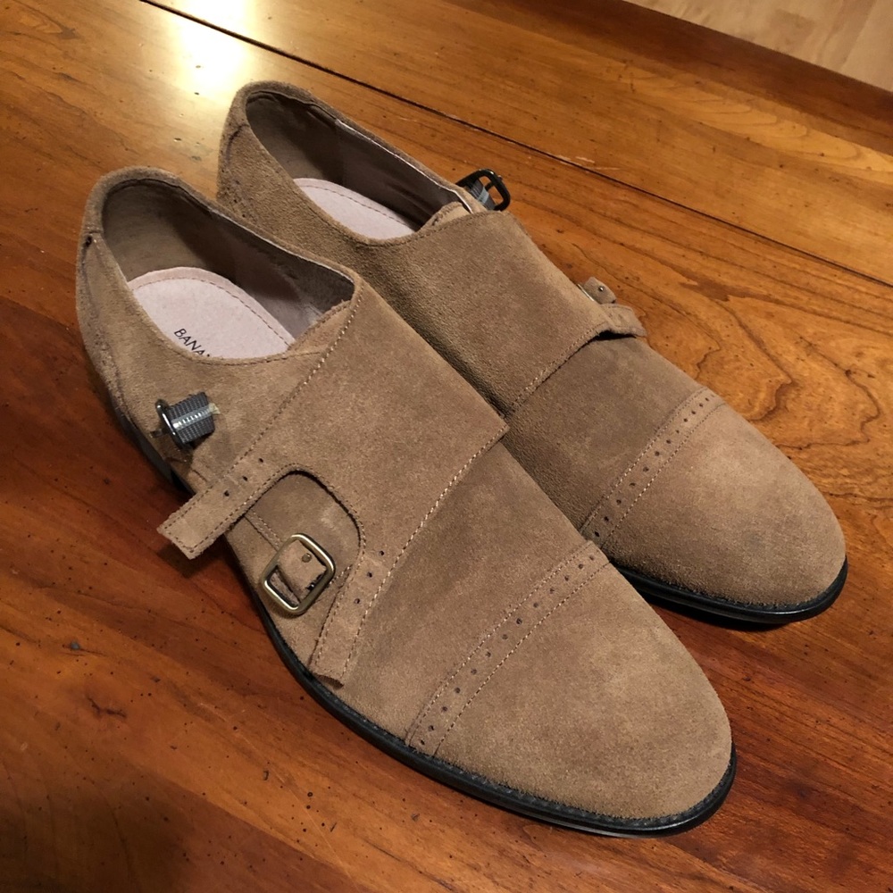 Men’s Banana Republic Sued Shoes